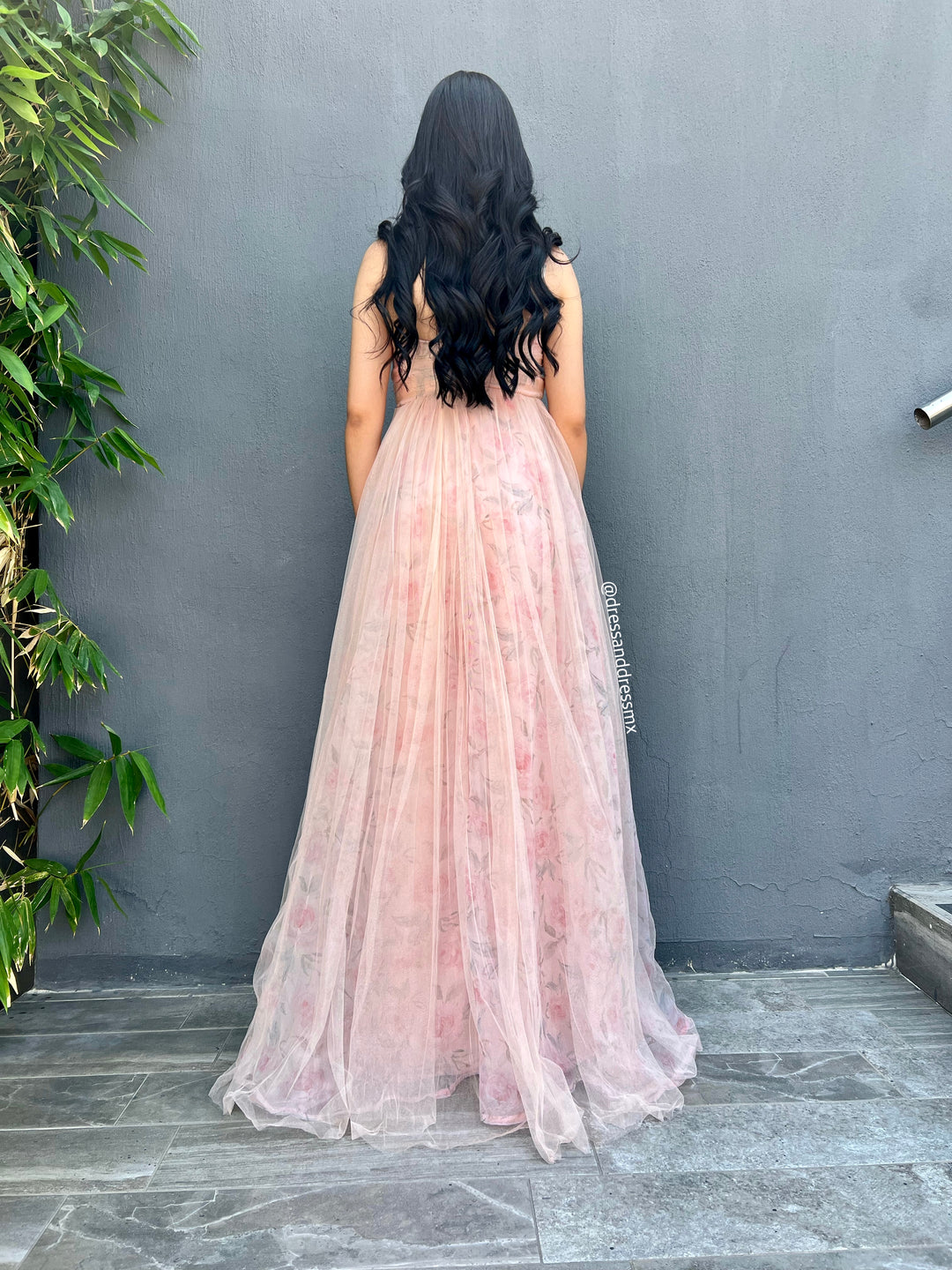 Vestido rosa tul flores