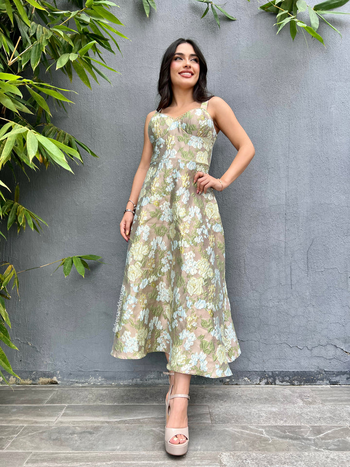 Vestido flores metálicas