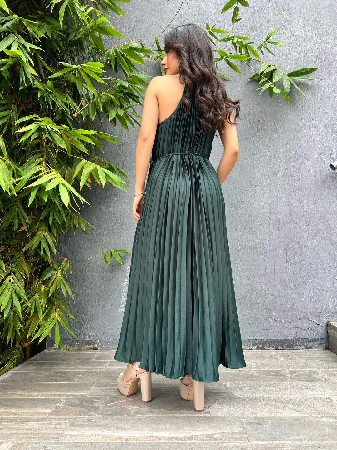 Vestido midi tableado verde