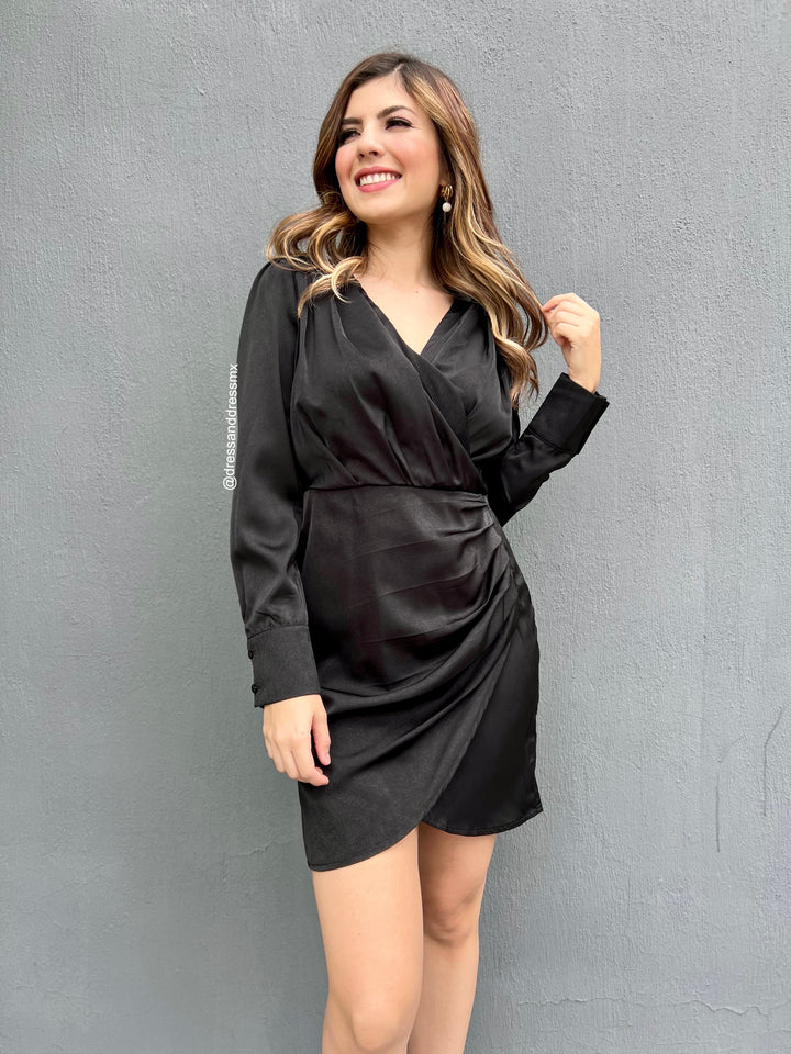 Vestido negro satin drapeado