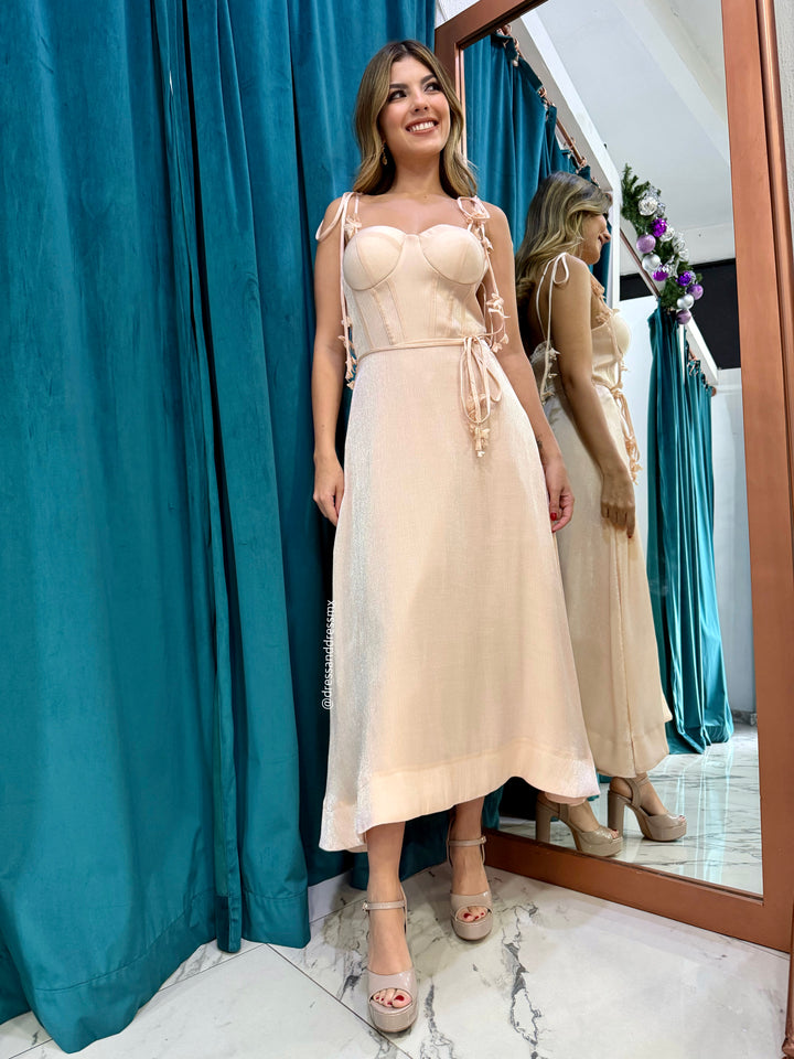 Vestido tirantes hojitas