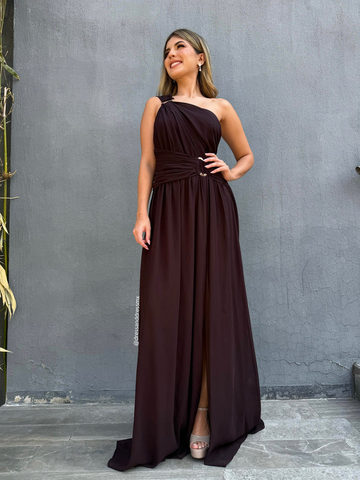 Vestido café obscuro argollas