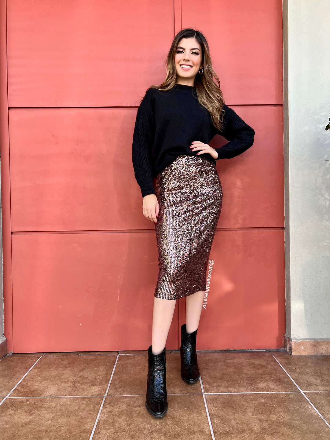 Falda de lentejuelas doradas