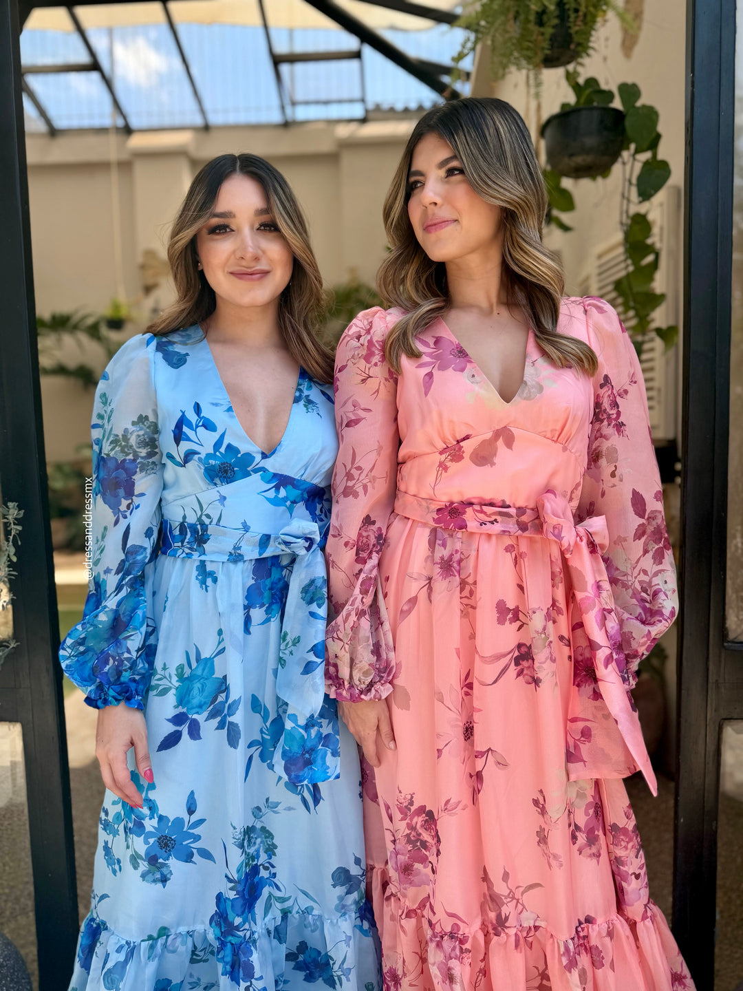 Maxivestido azul flores