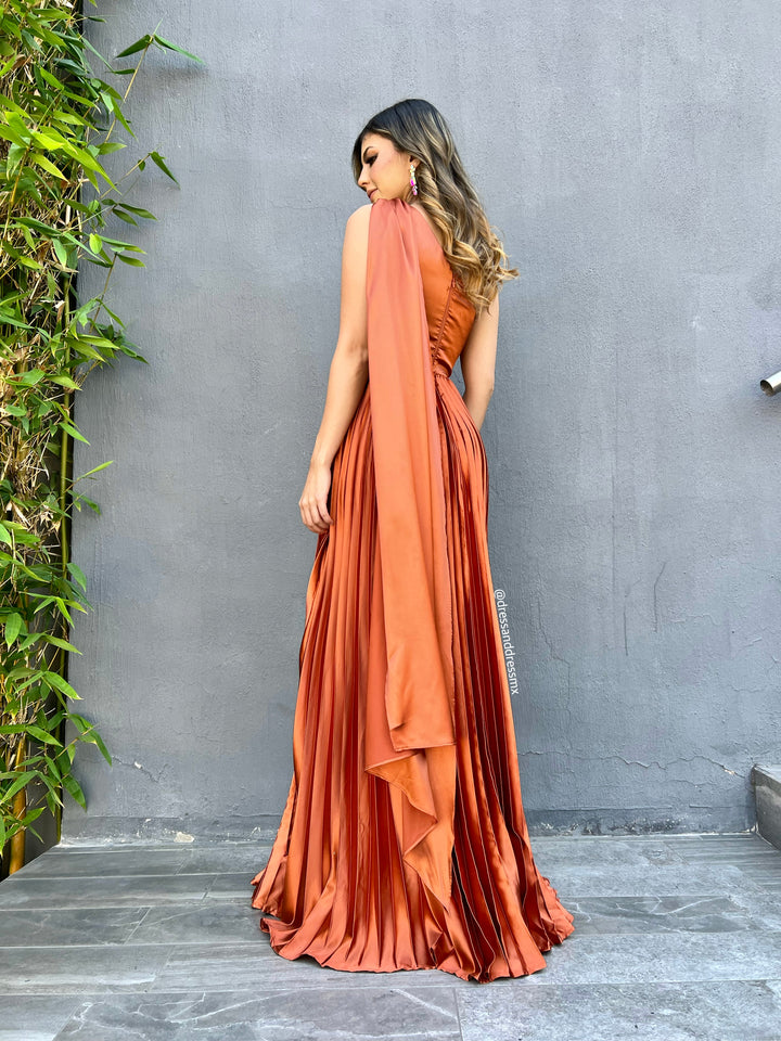 Vestido terracota plisado