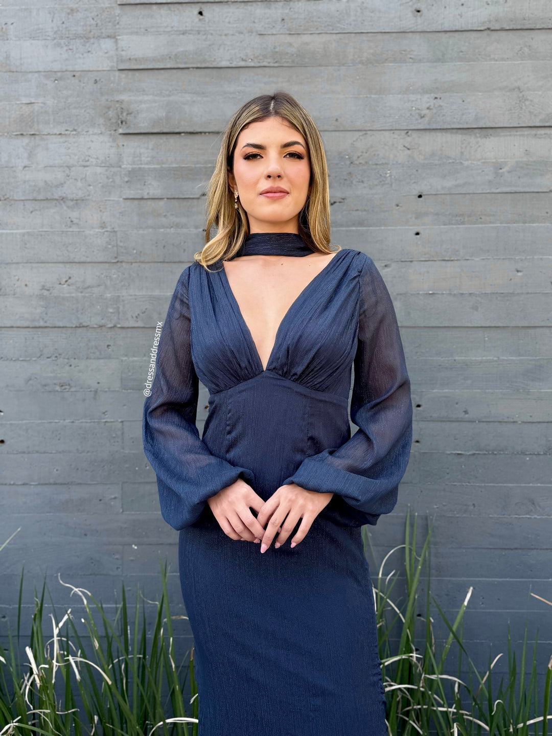 Vestido manga larga azul marino