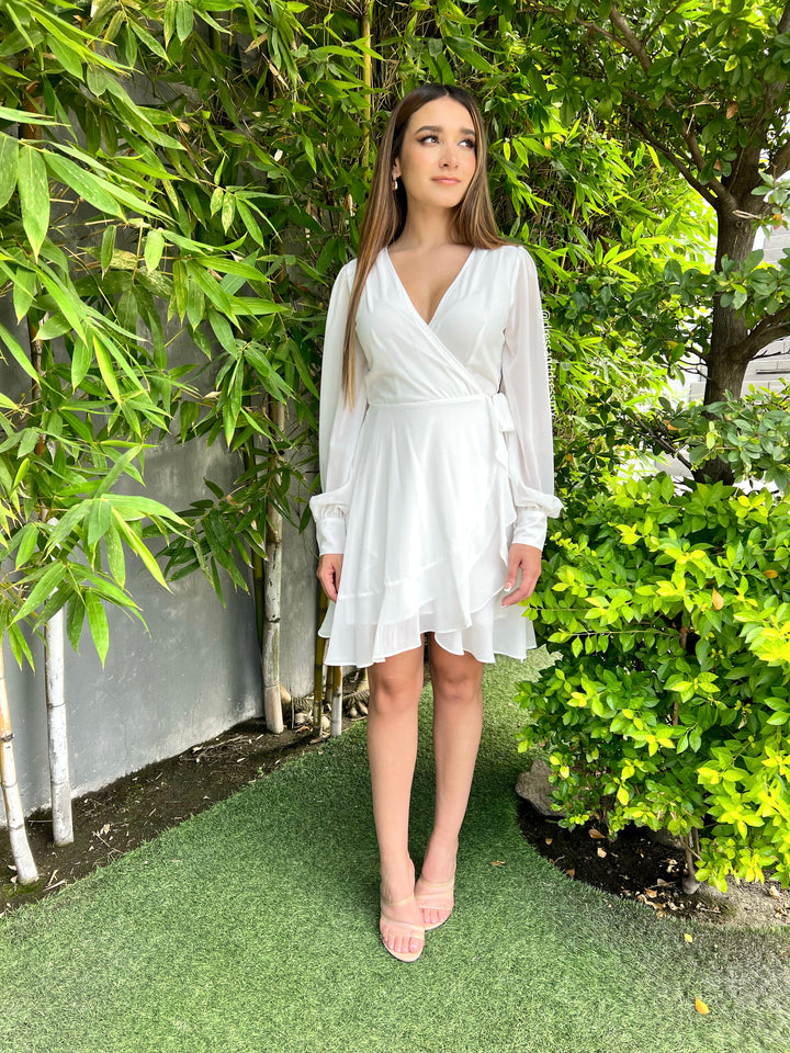 Vestido blanco envolvente