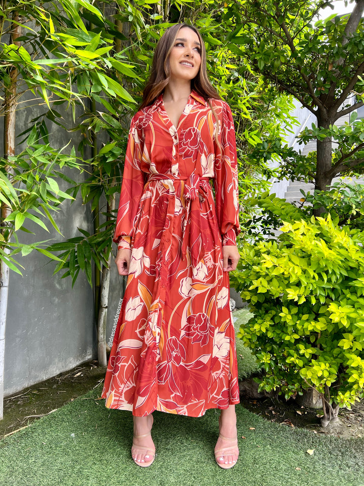 Vestido midi estampado otoñal