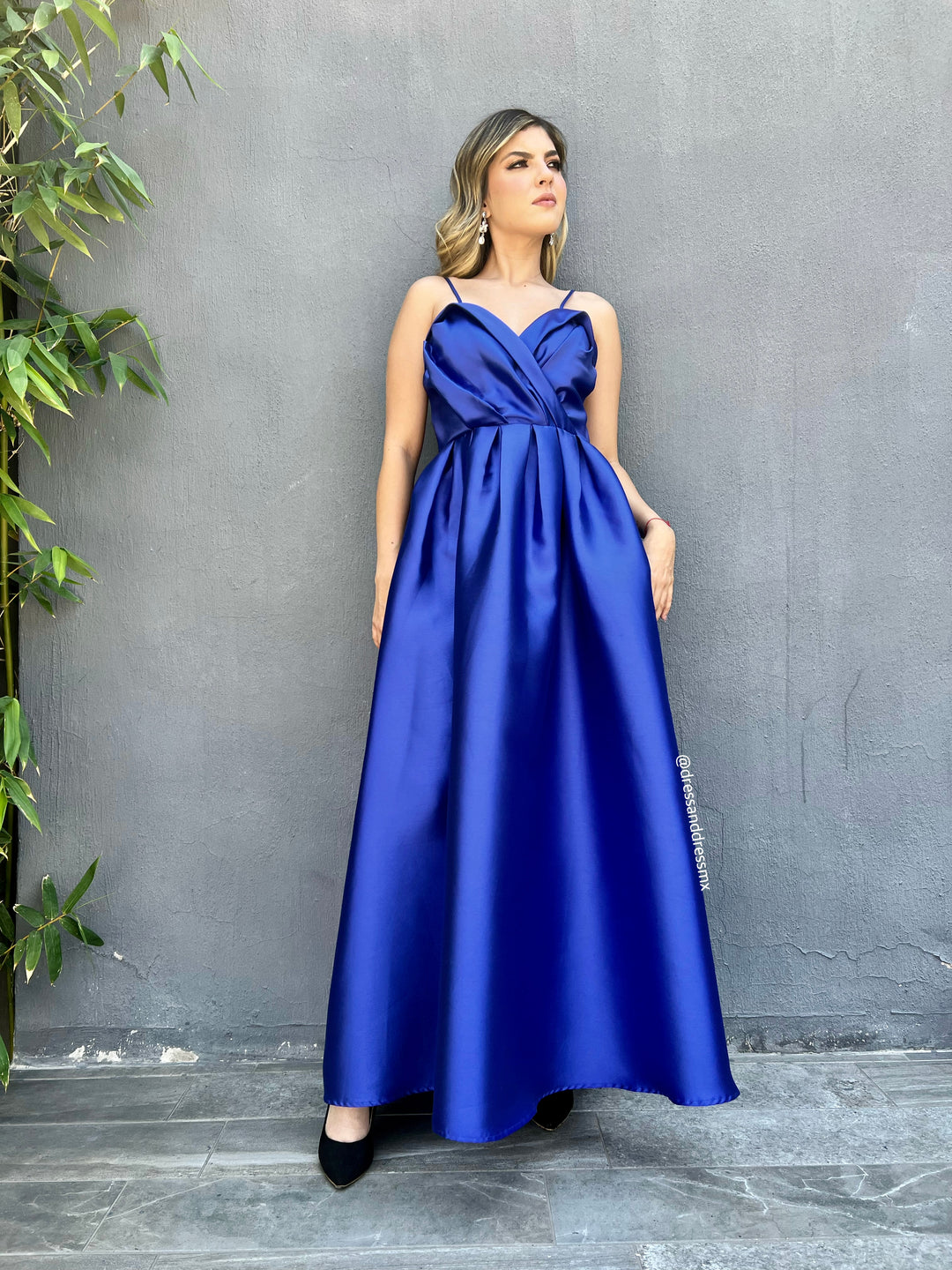 Vestido azul rey línea A