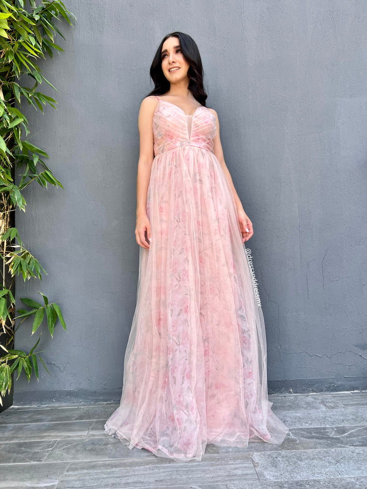 Vestido rosa tul flores
