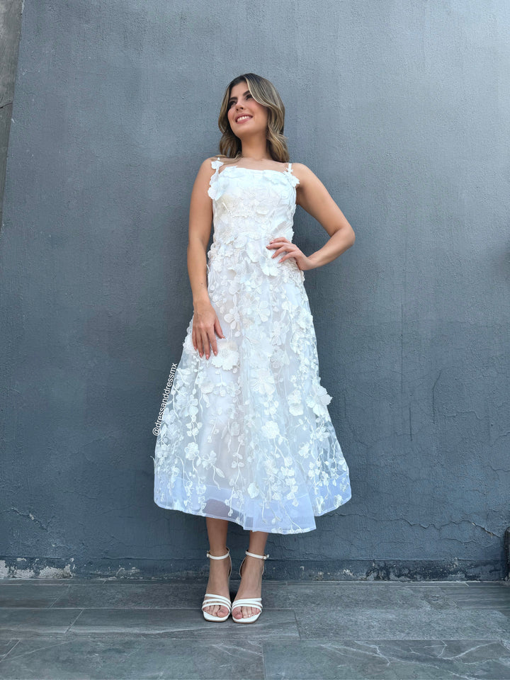 Vestido ivory flores 3D