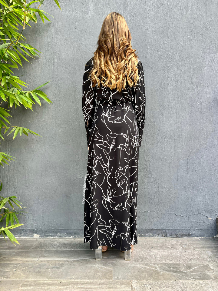 Maxivestido negro con blanco