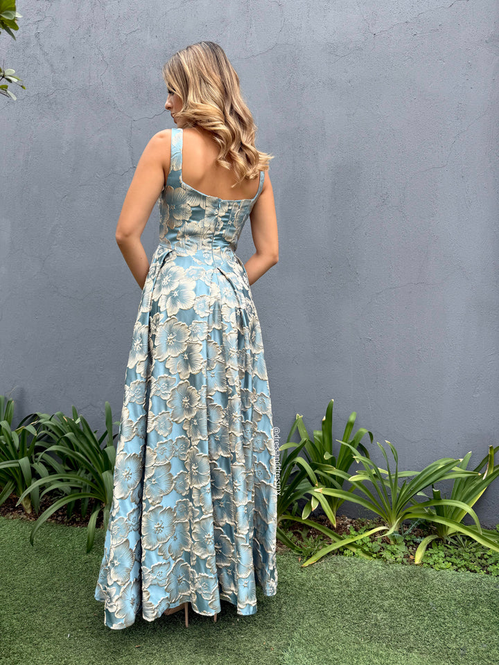 Vestido azul con dorado