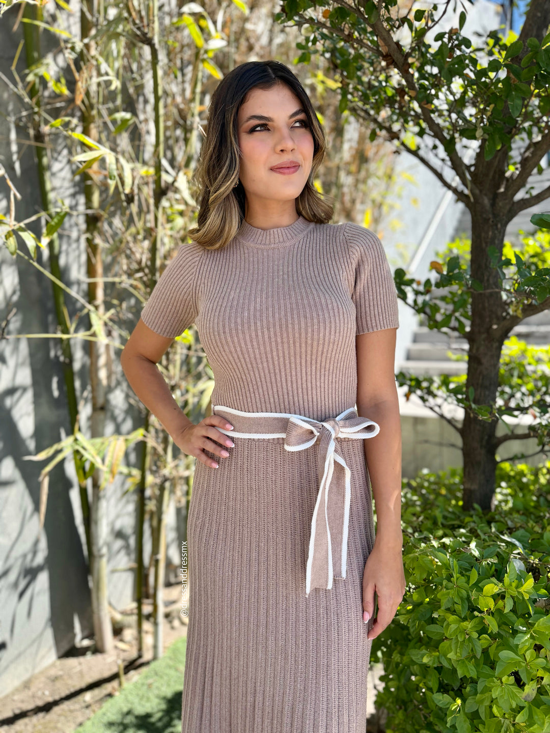 Vestido cafecito punto midi