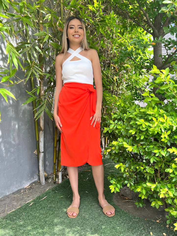 Falda naranja