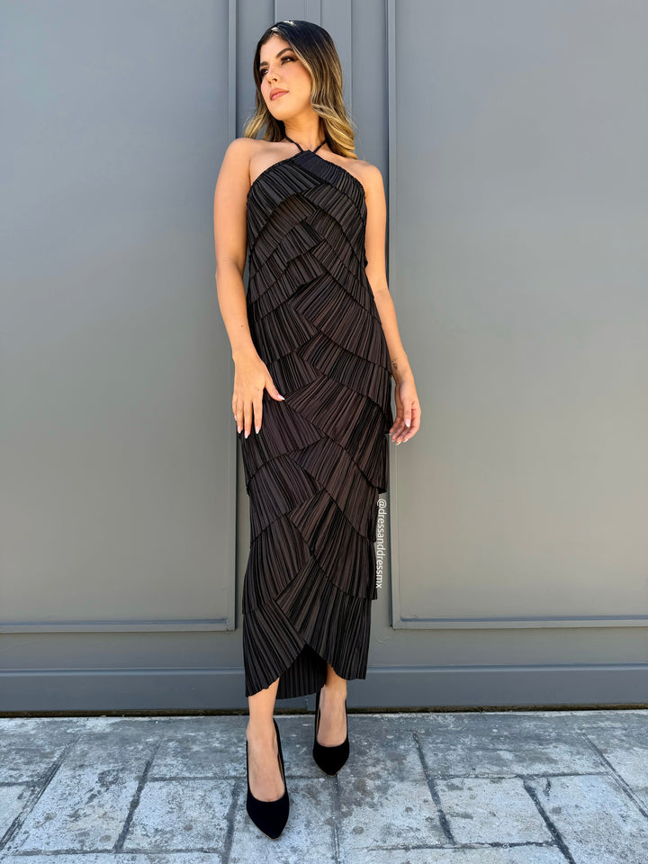 Vestido midi plisado negro