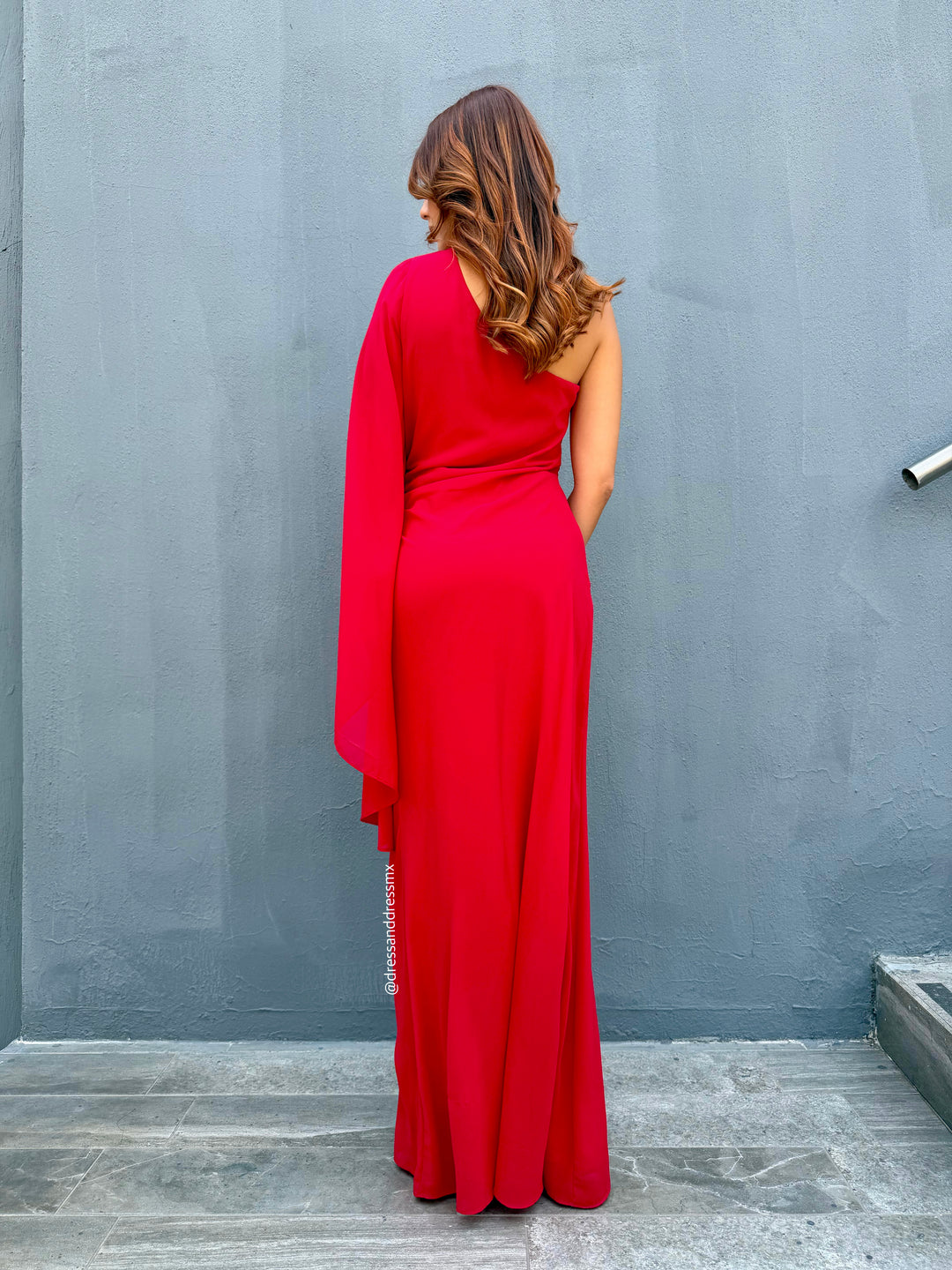 Vestido rojo una manga