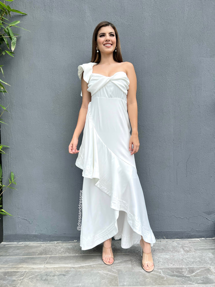 Vestido blanco un hombro volantes