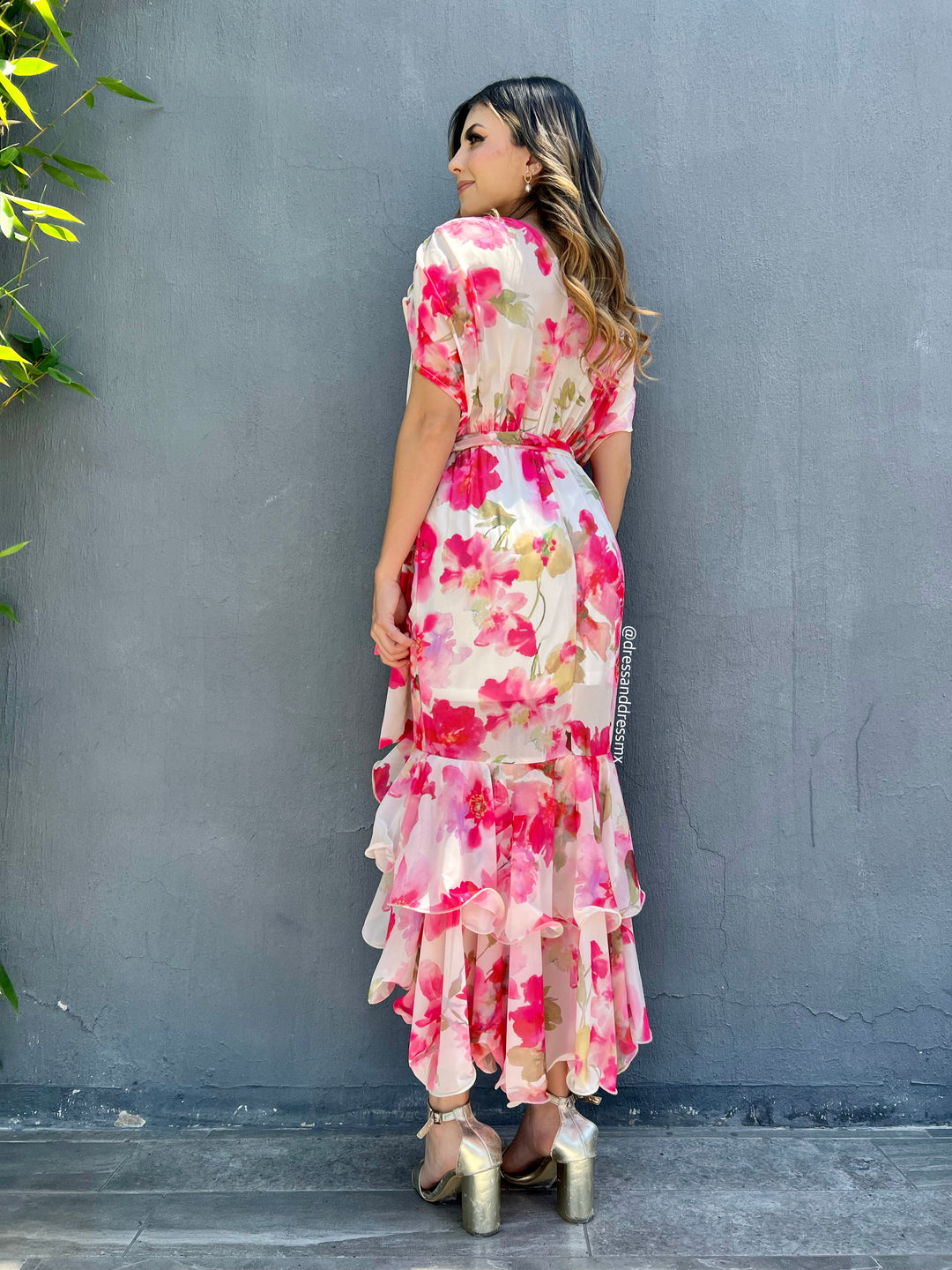 Vestido floreado volantes