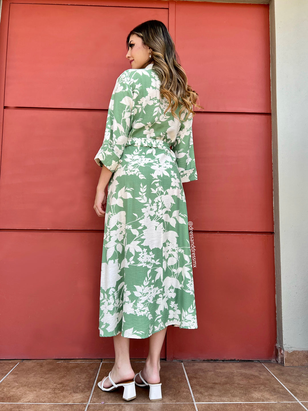 Vestido camisero verde hojas