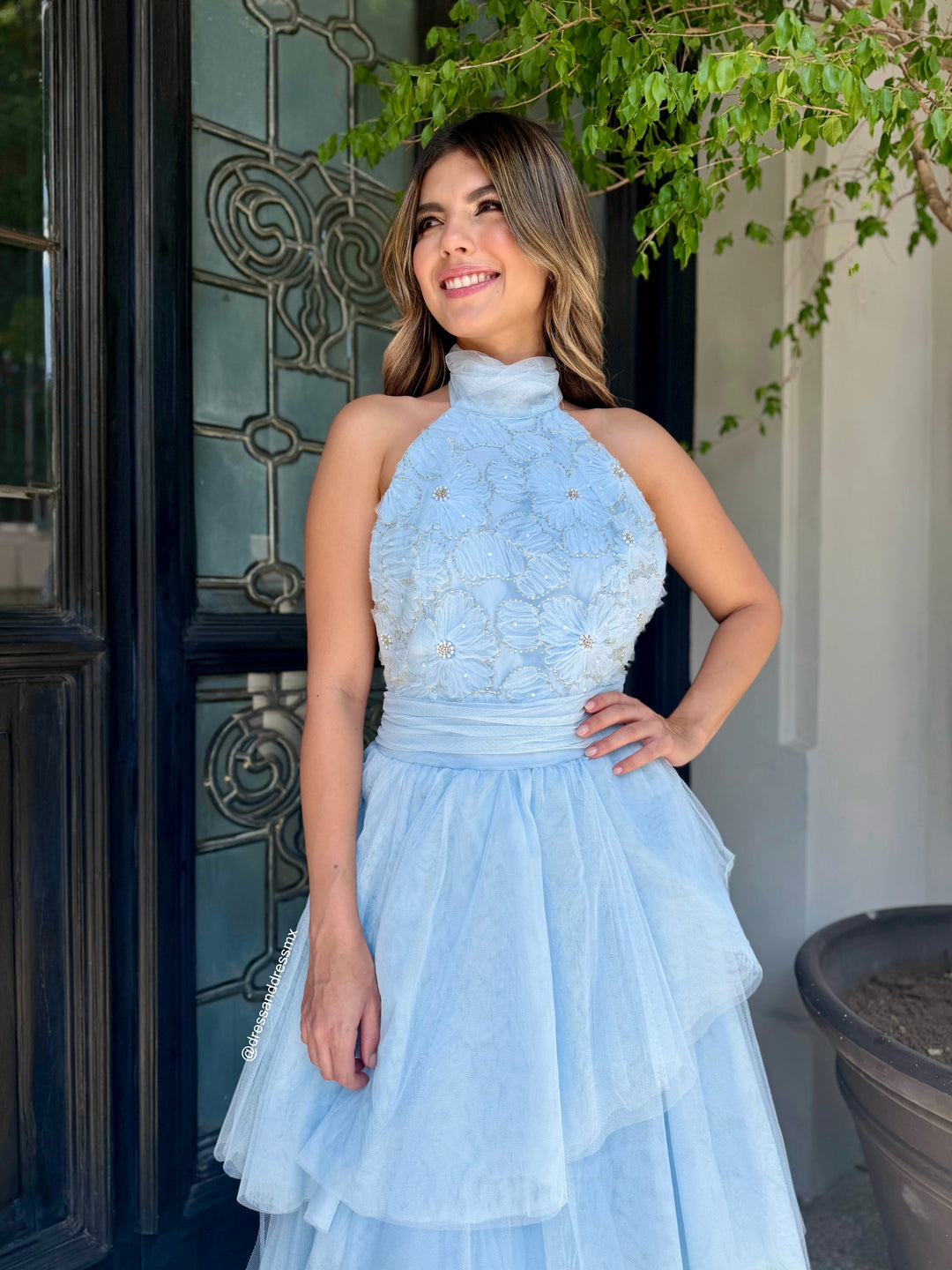 Vestido tul babyblue bordado