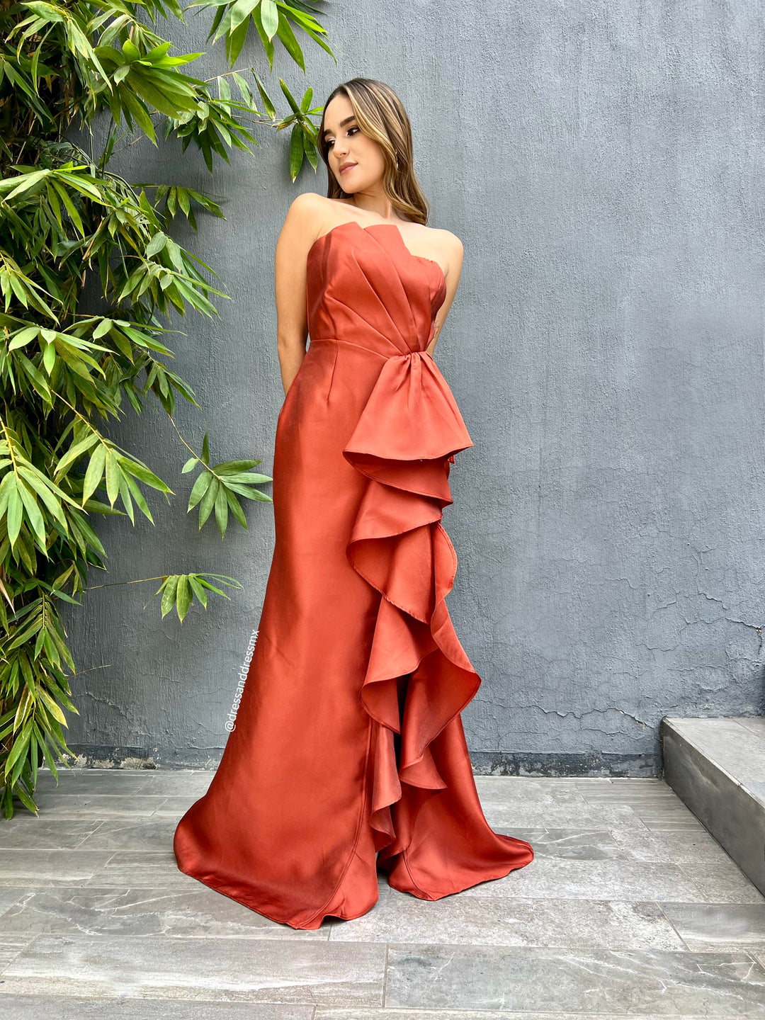 Vestido chedron volantes