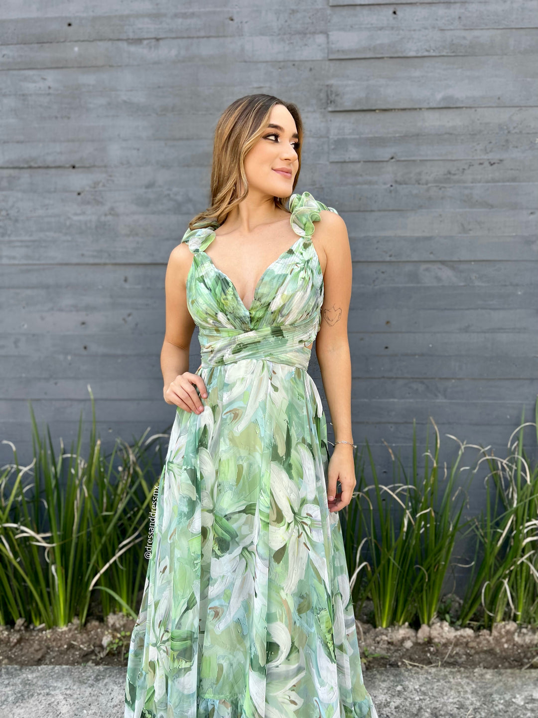 Vestido verde lirios