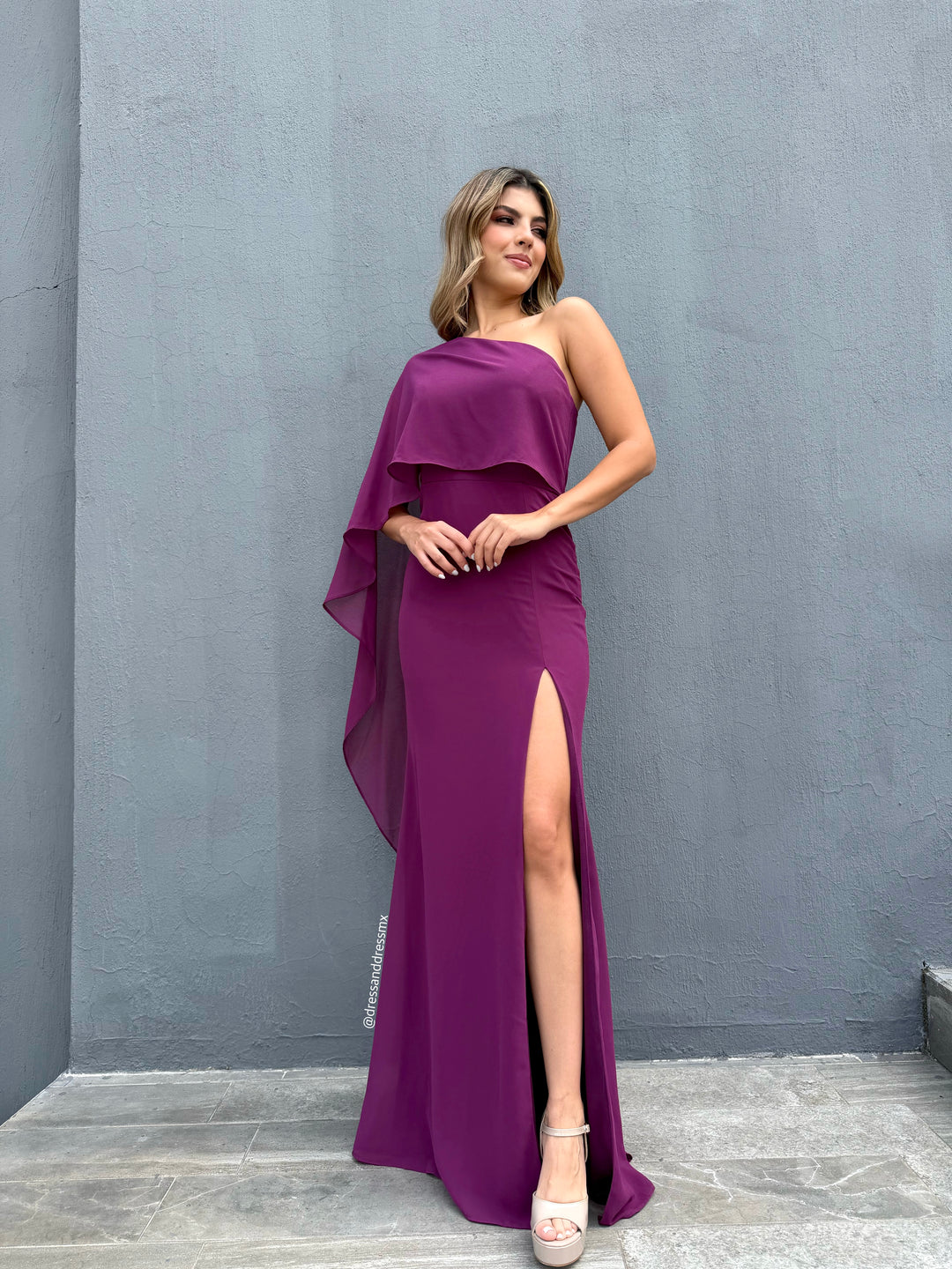 Vestido plum