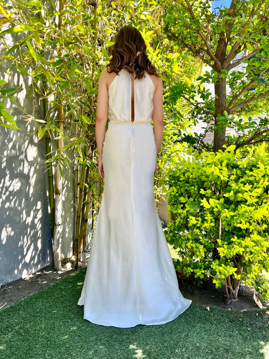 Vestido ivory satin halter