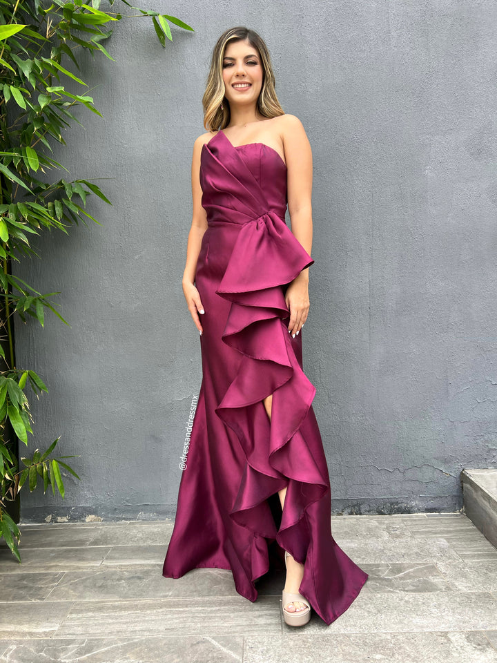 Vestido vino volantes