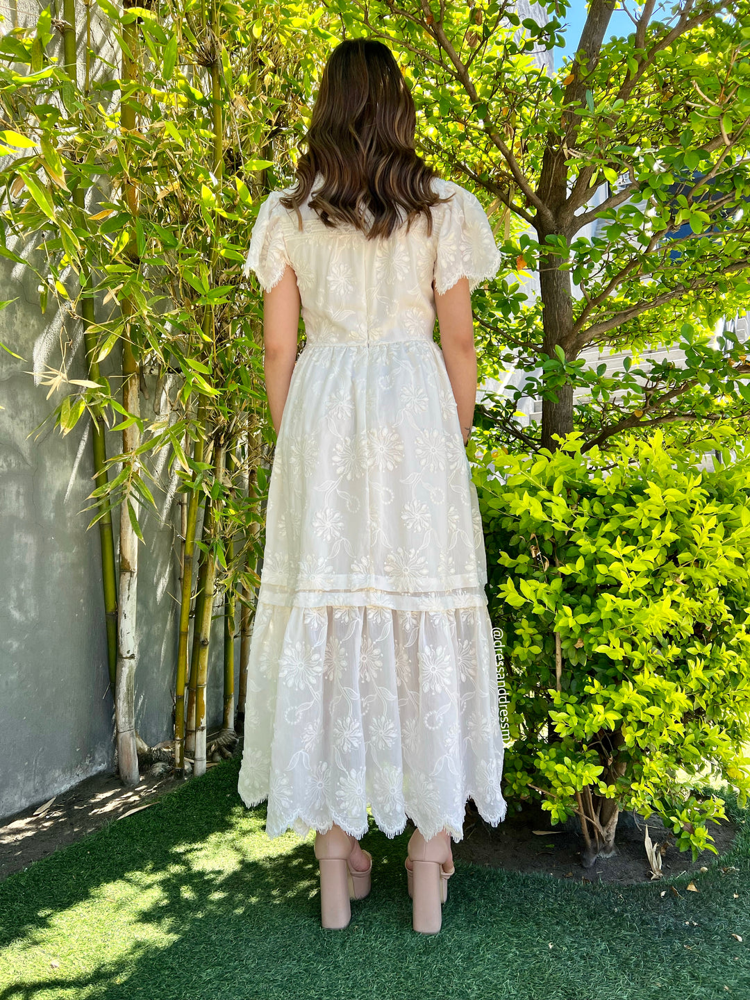 Vestido ivory manguita midi
