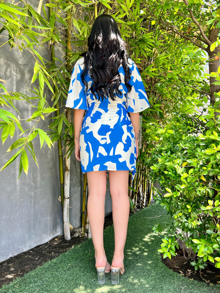 Vestido blanco con azul
