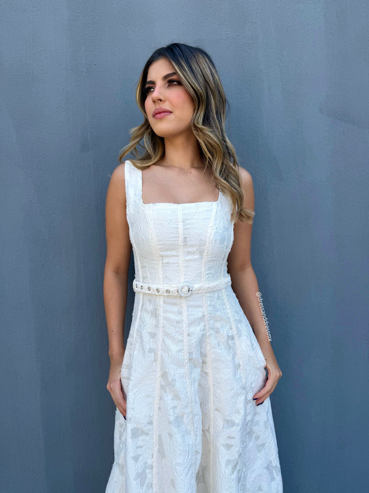 Vestido midi línea A cinto
