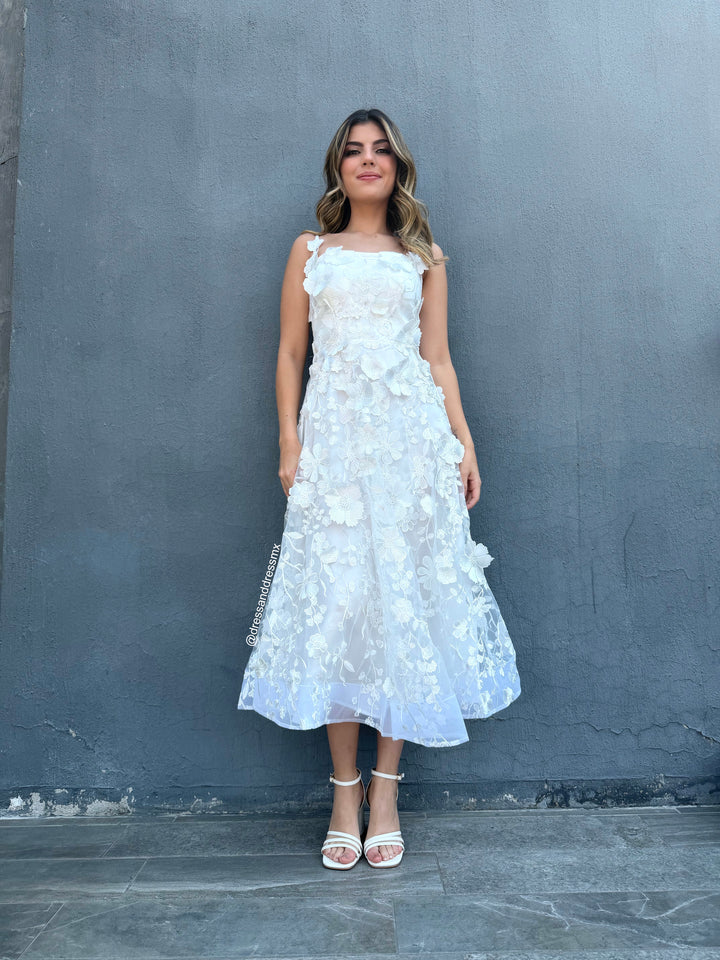 Vestido ivory flores 3D