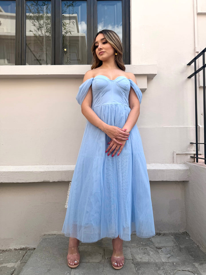 Vestido midi azul tul
