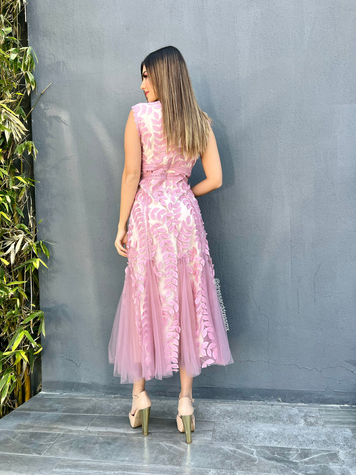 Vestido hojas rosas