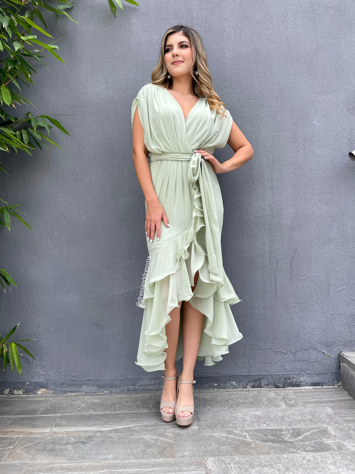Vestido verde pastel volantes