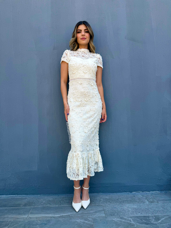 Vestido midi crema