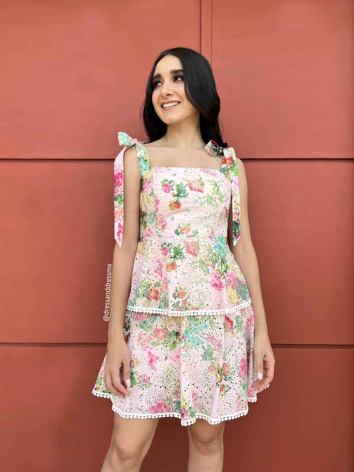 Vestido rosita flores