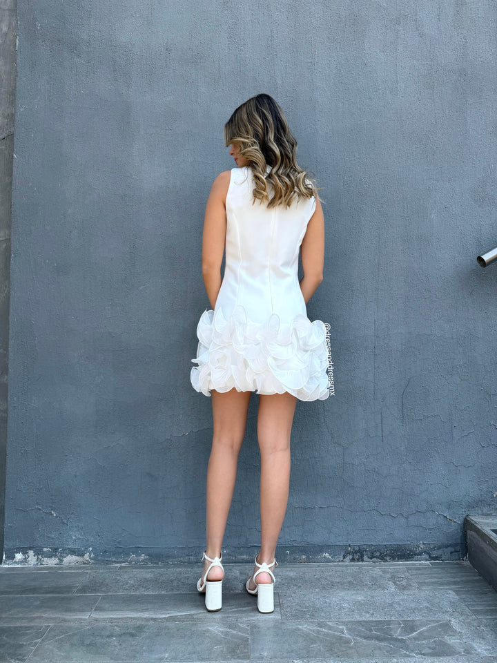 Vestido blanco volantes