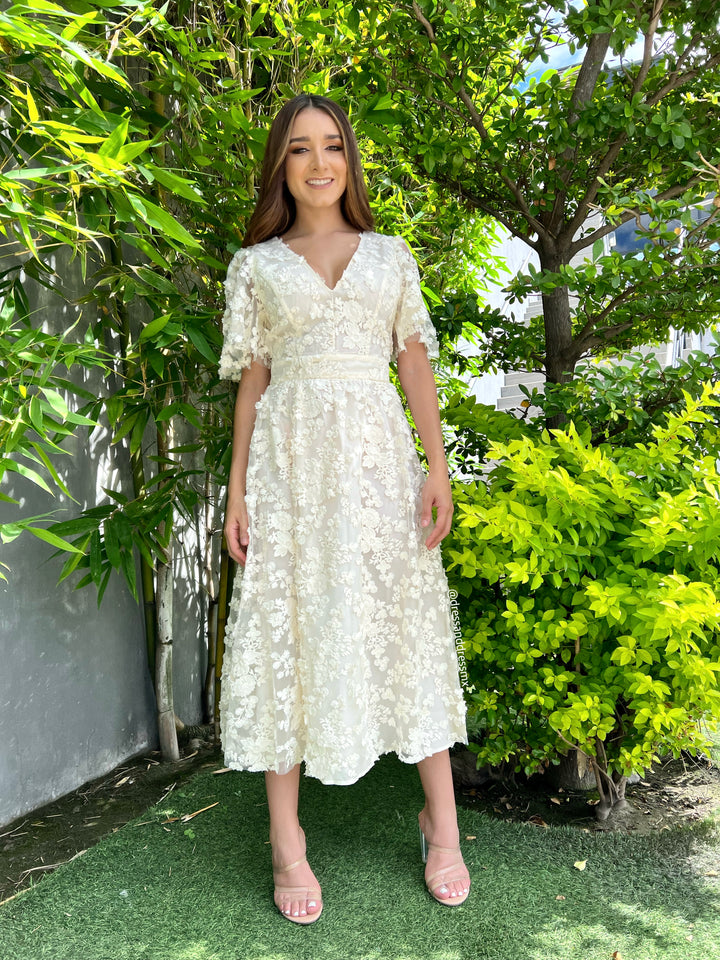 Vestido crema midi flores