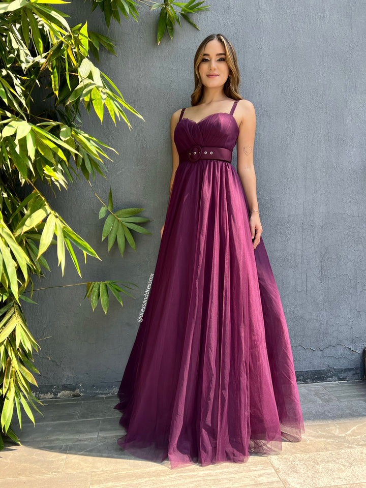 Vestido línea A vino