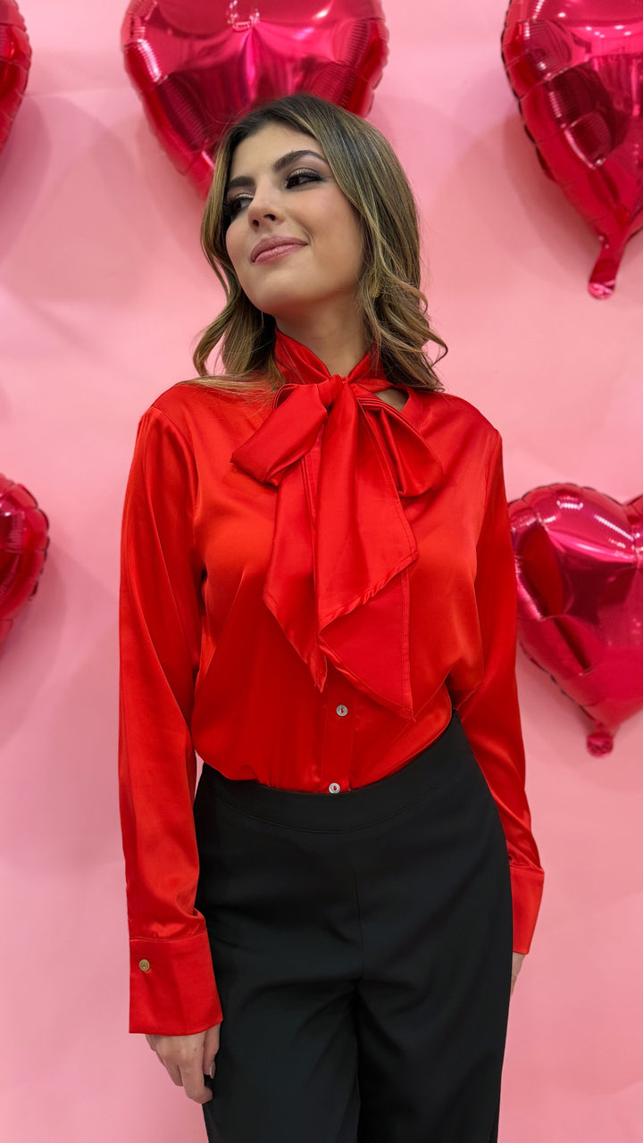 Blusa moño rojo