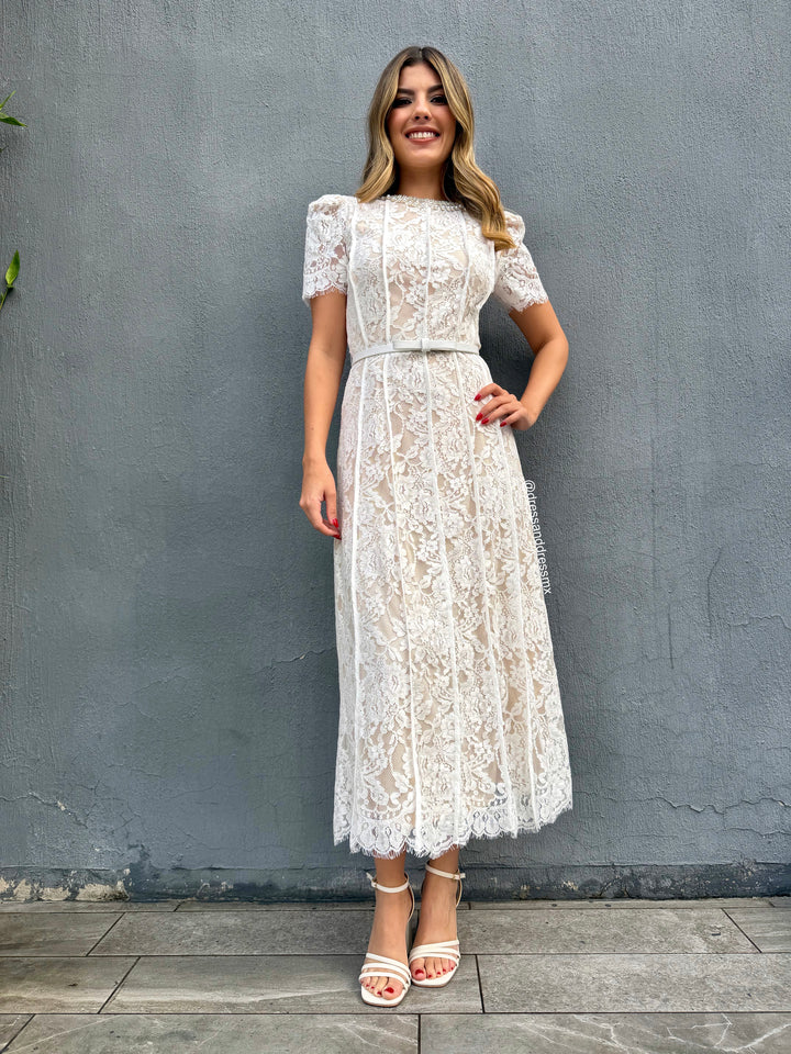 Vestido ivory cinto