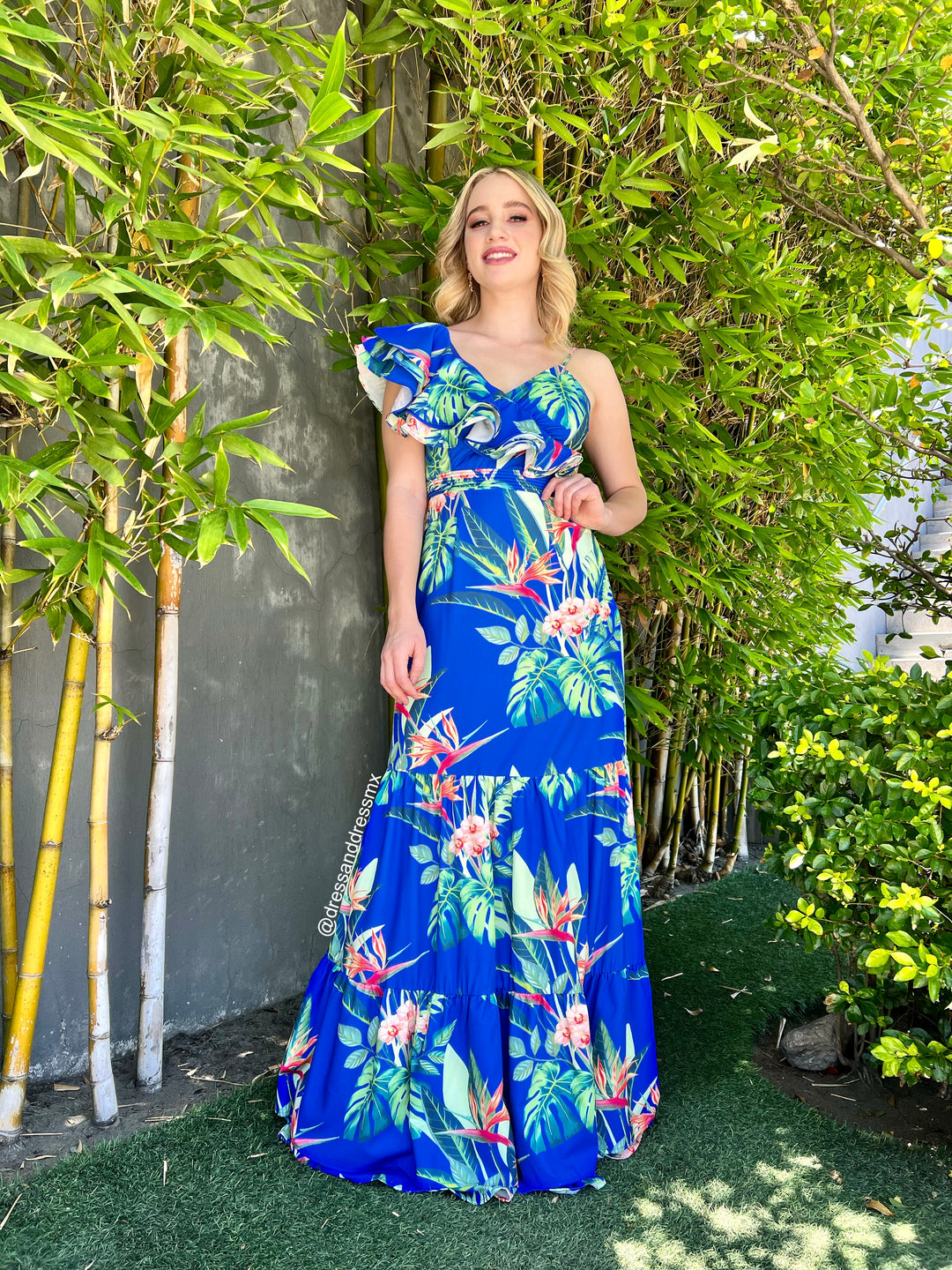 Vestido azul rey hojas verdes