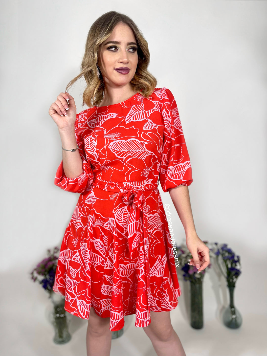 Vestido naranja flores rosas