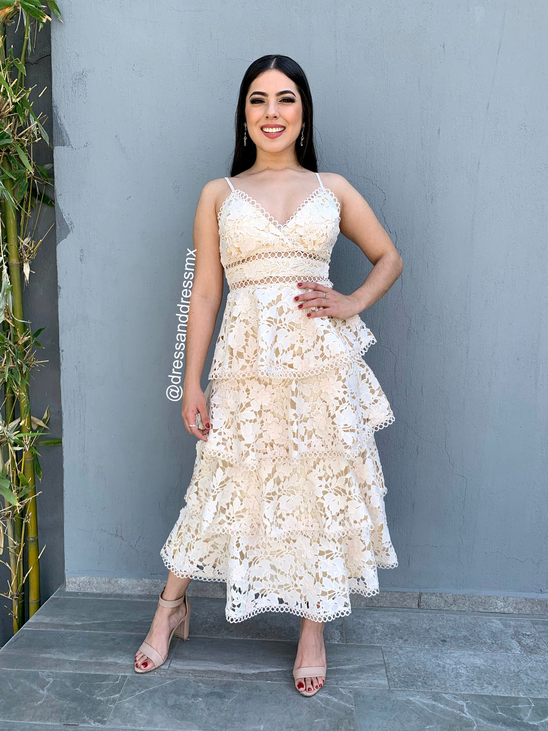 VESTIDO MACADAMIA OLANES