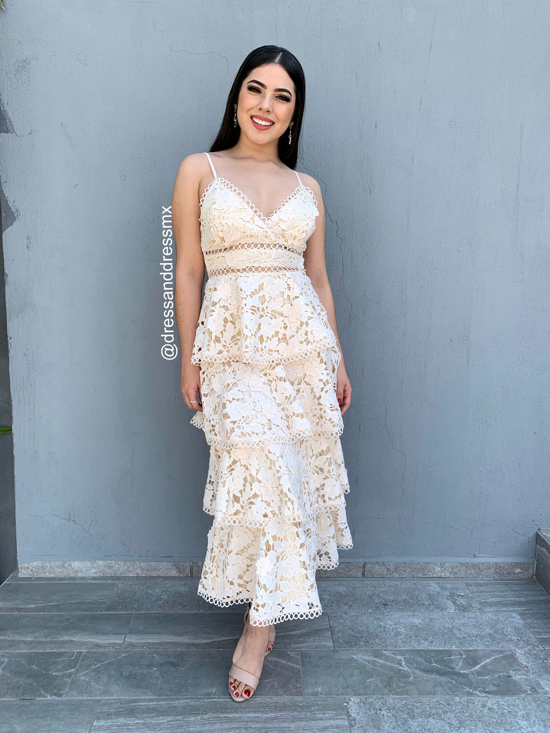 VESTIDO MACADAMIA OLANES